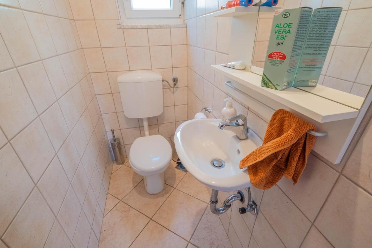 Apartman Ahel Jadranovo Exteriör bild